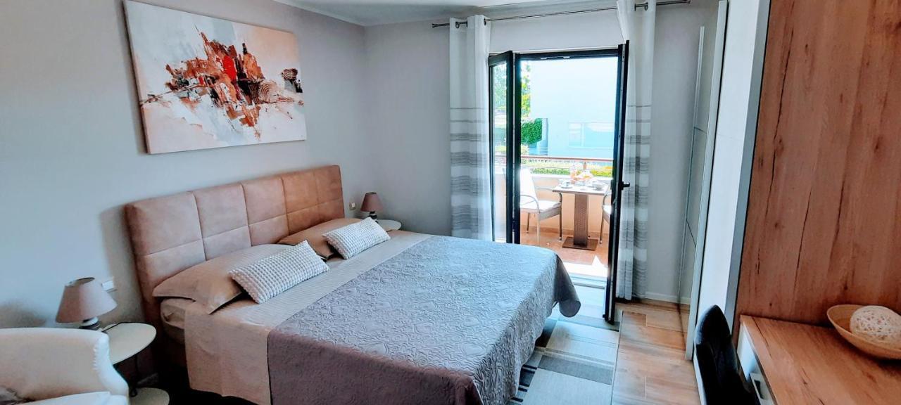 Apartments Alea 로비니 외부 사진